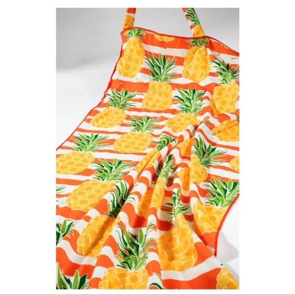 🧡RESTOCKED🧡New tangerine pineapple bag convertible beach towel🍍🍍 - Picture 8 of 9